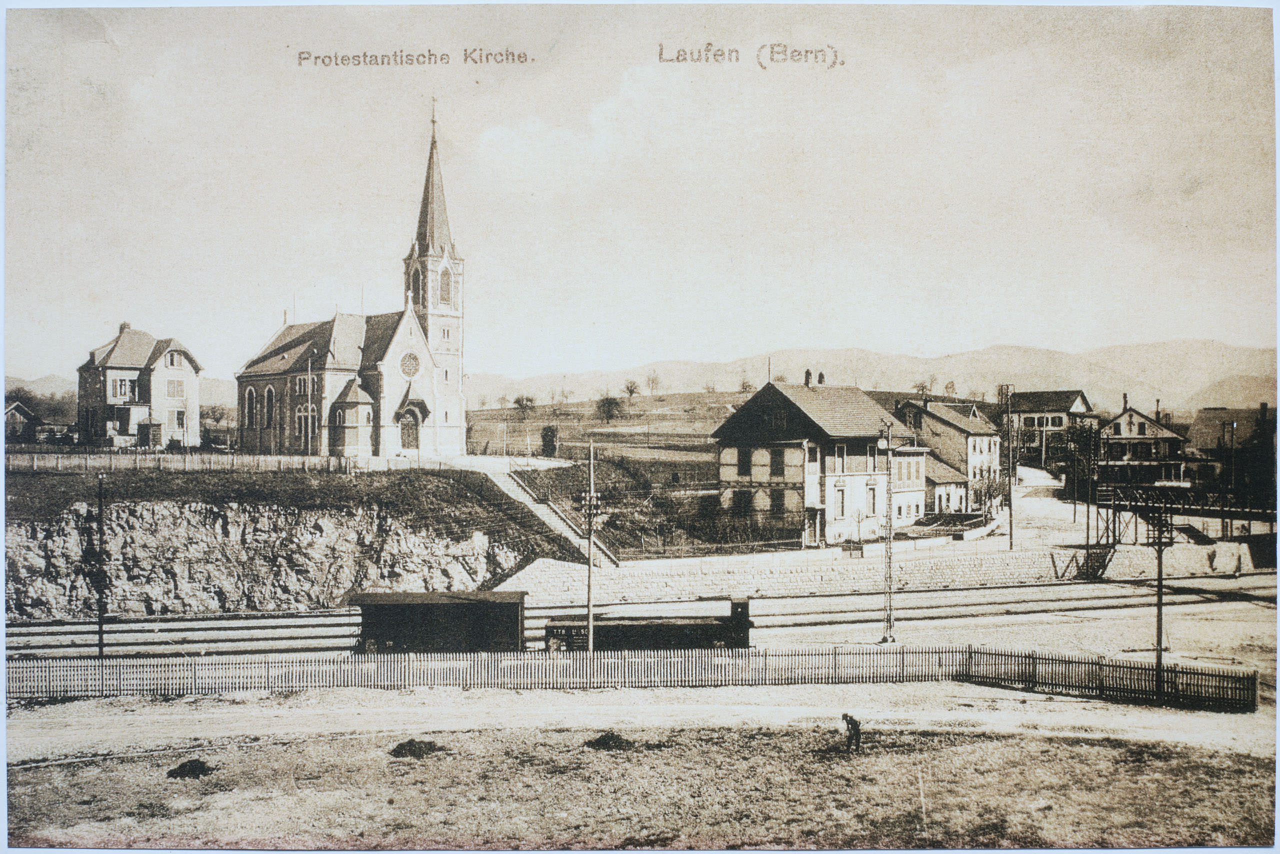 Laufen, Evangelisch-reformierte Kirche. Ansicht von Nordwesten